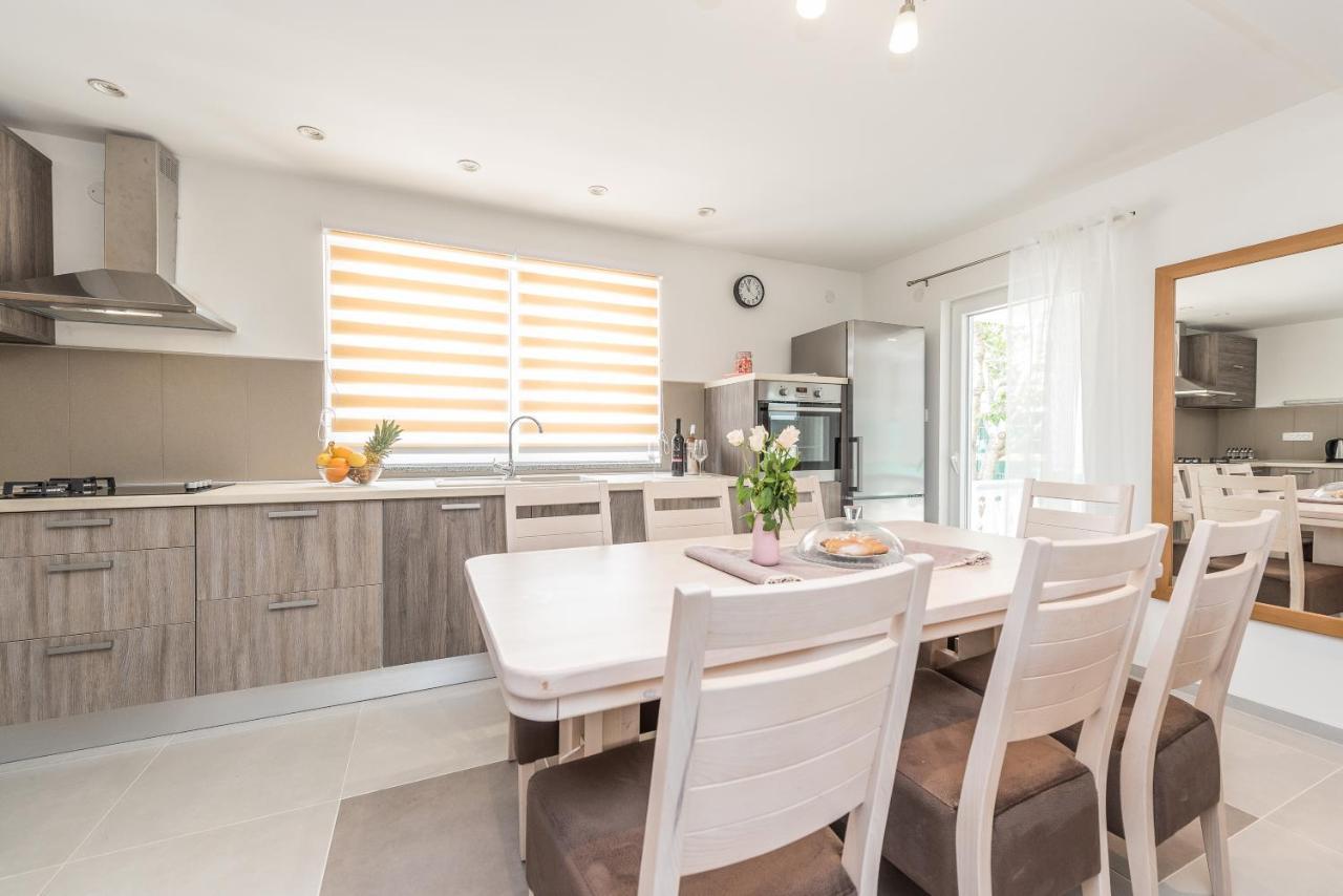Villa Family Sukosan, Zadar Экстерьер фото